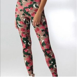 Balance Athletica (Vitality) The Ascend Pant - Back Country, Medium